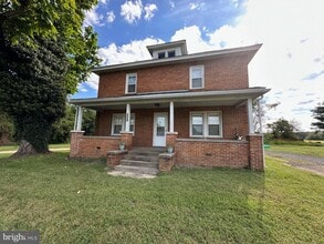 Building Photo - 216 Delsea Dr