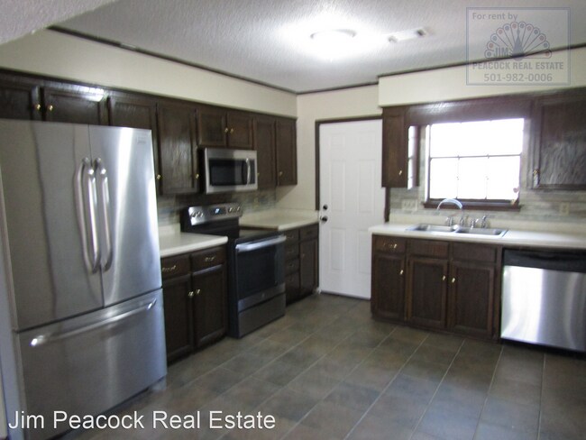 Foto del edificio - 3 br, 2 bath House - 117 Rolling Oaks Dr.