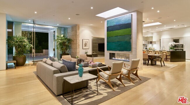 Foto del edificio - 1510 Loma Vista Dr