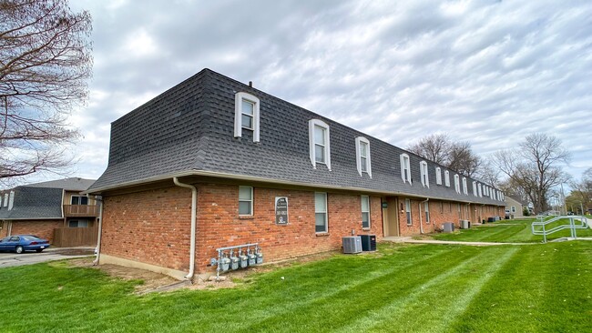 Building Photo - 87th Street Apartments