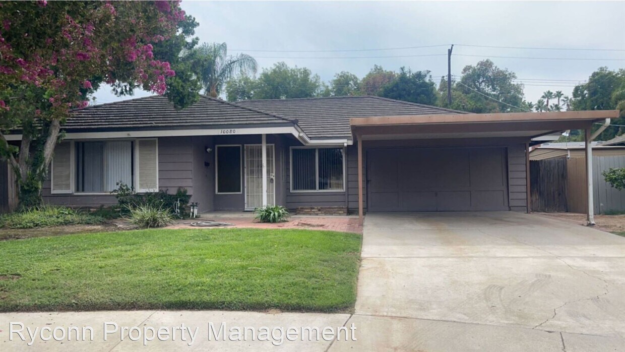 Primary Photo - 4 br, 2 bath House - 10080 Delphi Ct.