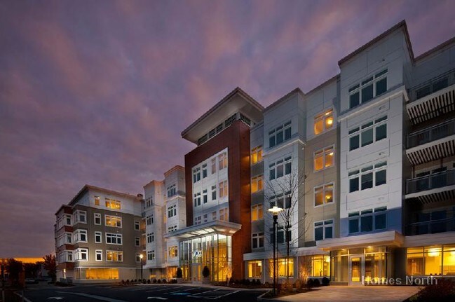 Building Photo - 223 Concord Turnpike