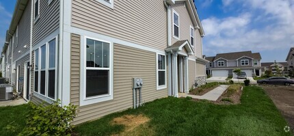 Building Photo - 8301 Kannon Dr