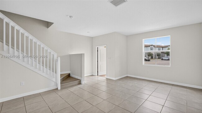 Foto del edificio - 12123 NW 23rd Ct