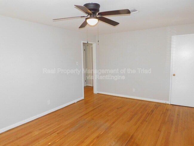 Foto del edificio - 1905 Palm St