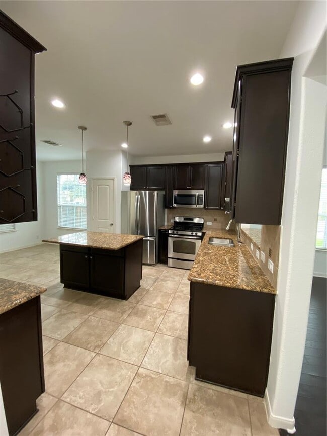 Building Photo - 8540 Inca Dove Drive