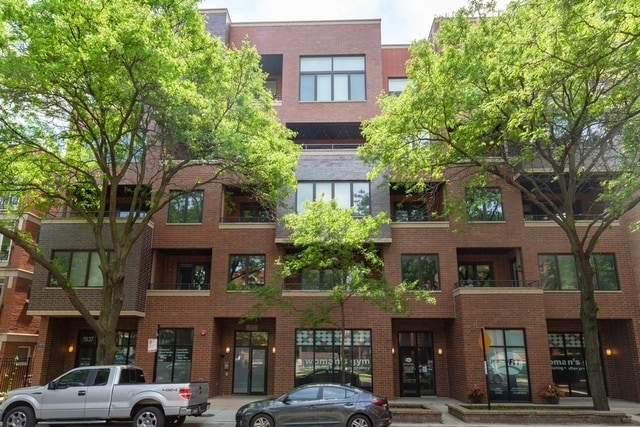 Foto principal - 1937 W Diversey Pkwy