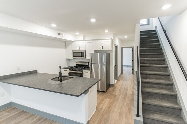 Foto del edificio - 4840 Umbria St