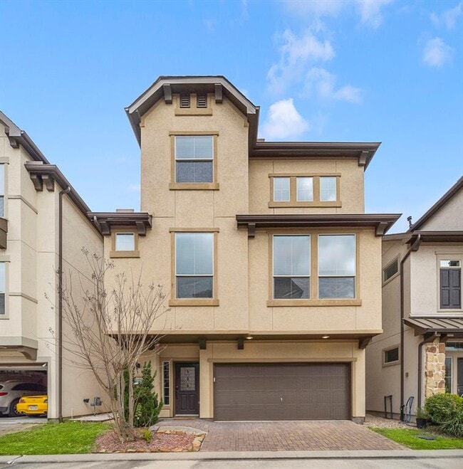 Building Photo - 9910 Spring Shadows Park Cir