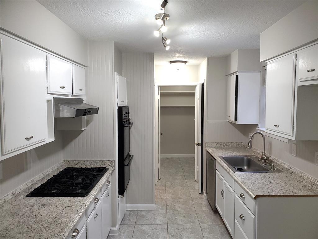 Foto principal - 1007 Reseda Dr