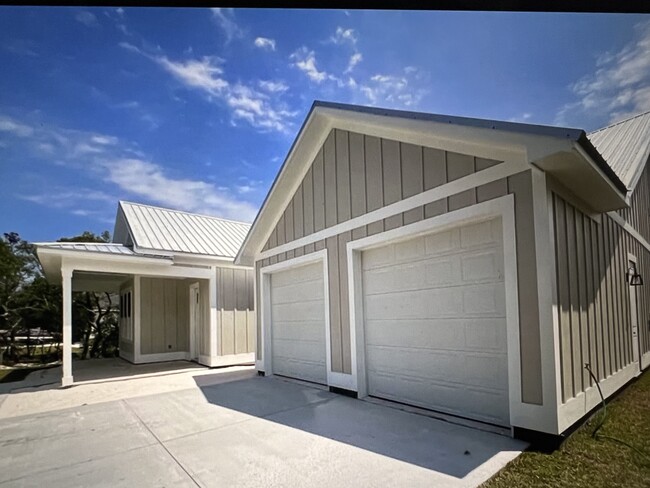 Building Photo - 31366 Pine Run Dr