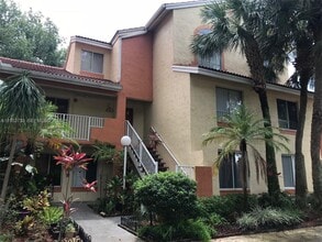 Building Photo - 908 Coral Club Dr