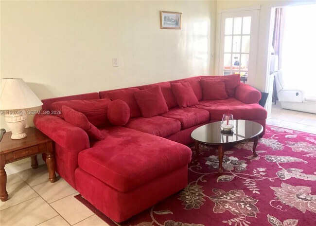 Foto del edificio - 1601 NE 191st St