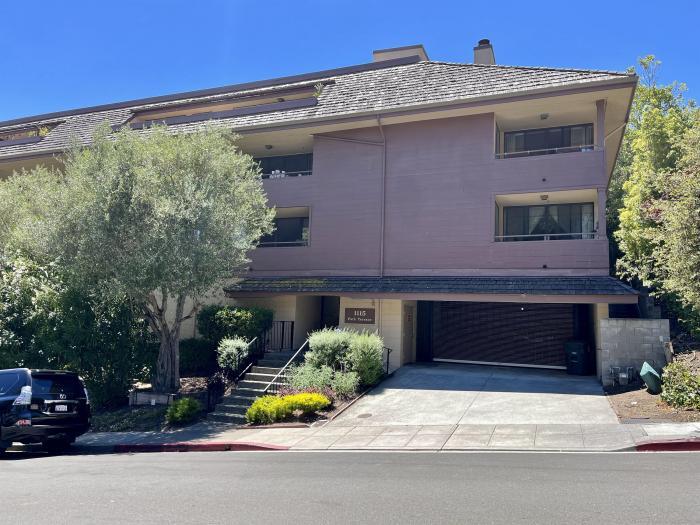 Primary Photo - 2 bedroom in Belmont CA 94002