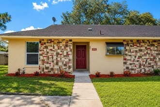 Building Photo - 10032 Portale Ave