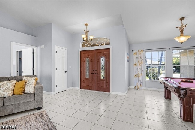 Building Photo - 508 SE 9th Pl