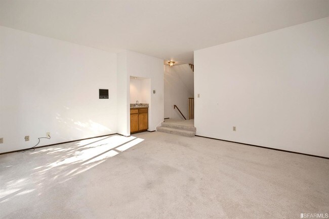 Building Photo - 130 Galewood Cir