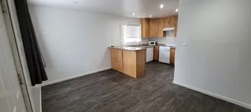 Foto del edificio - 8034 Ney Ave