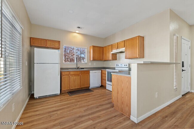 Foto del edificio - 9435 Stoney Creek Way