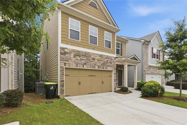 Foto del edificio - 586 Morrow Ln