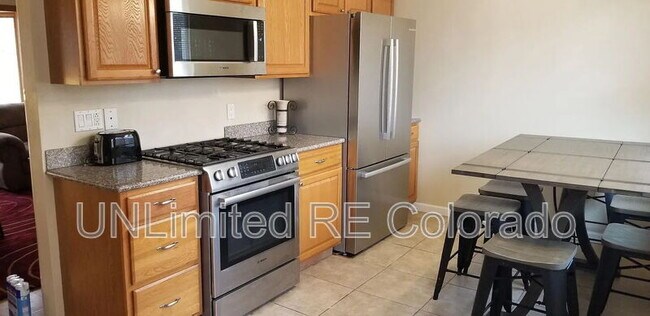 Foto del edificio - 18327 W 58th Dr