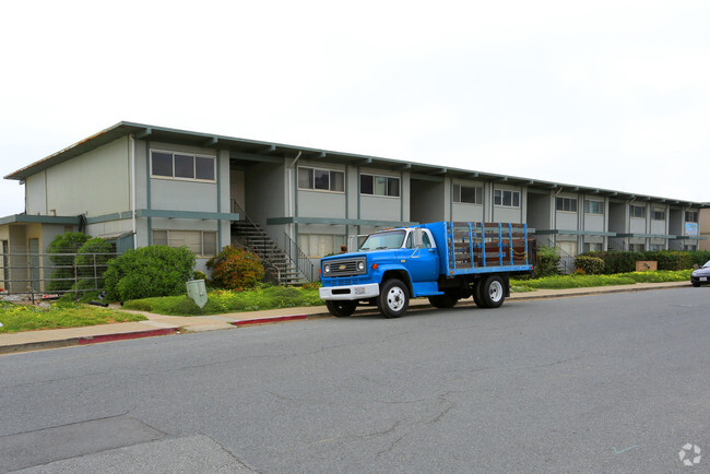 Building Photo - La Esplanade Apartments