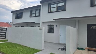 Building Photo - 8060 SW 152nd Ave