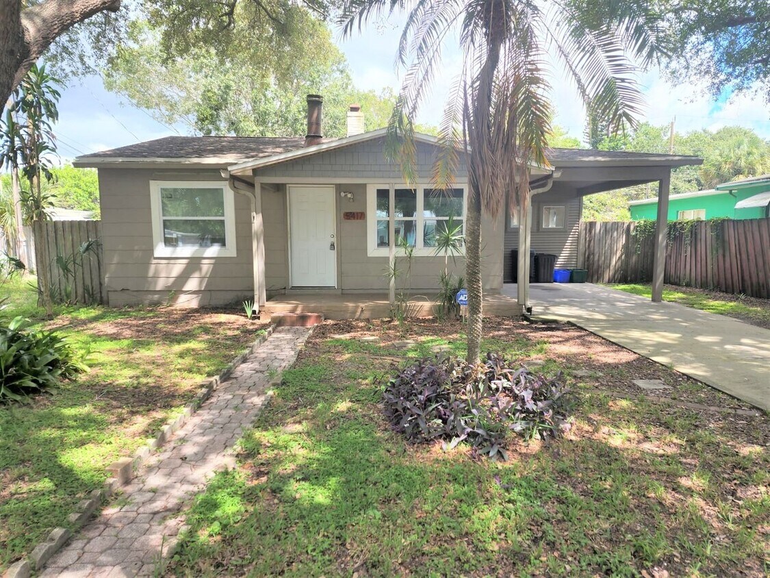 Foto principal - 3 Bedroom 1 Bath Home in Central Gulfport
