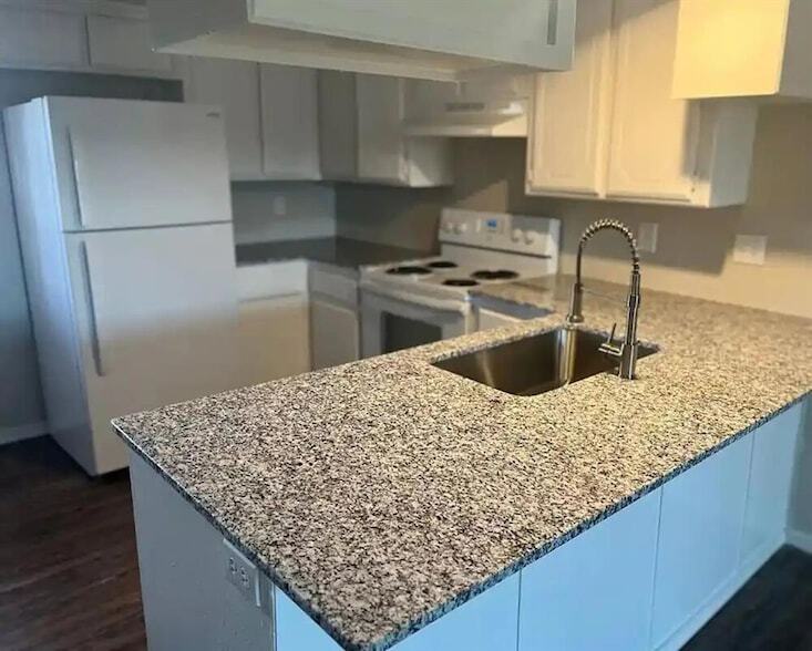 Foto principal - 4436 NW 36th St