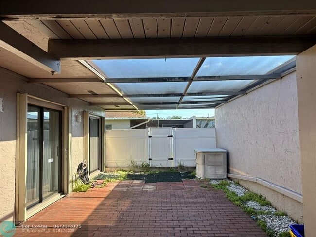 Building Photo - 14838 Wildflower Ln