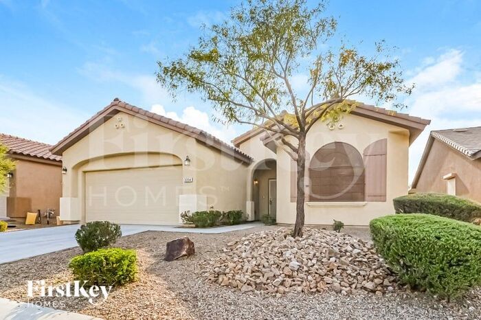 Foto principal - 3354 Blue Ribbon Downs St