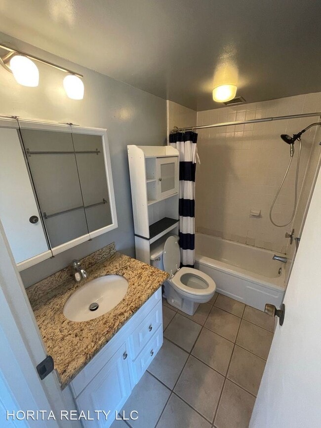 Building Photo - Studio, 1 bath House - 98-450 Koauka Lp. #...