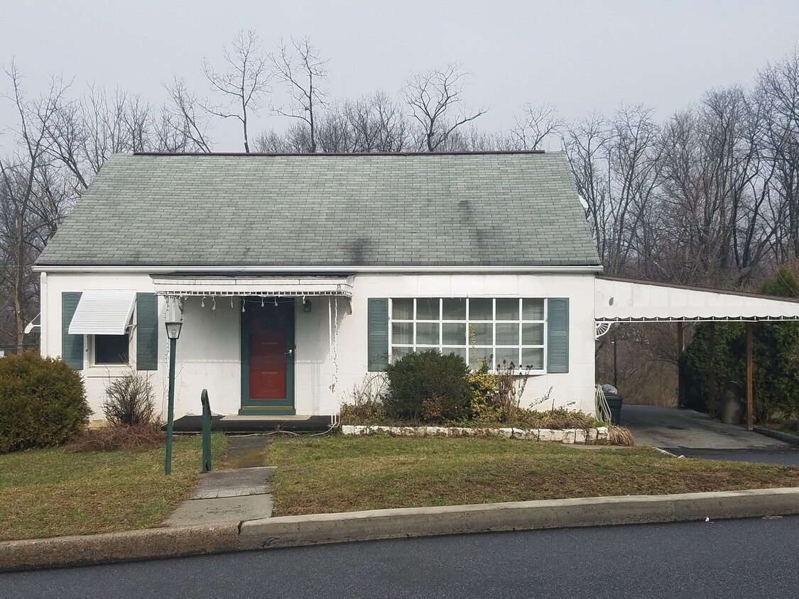 411 Prince St, Harrisburg, PA 17109 House Rental in Harrisburg, PA