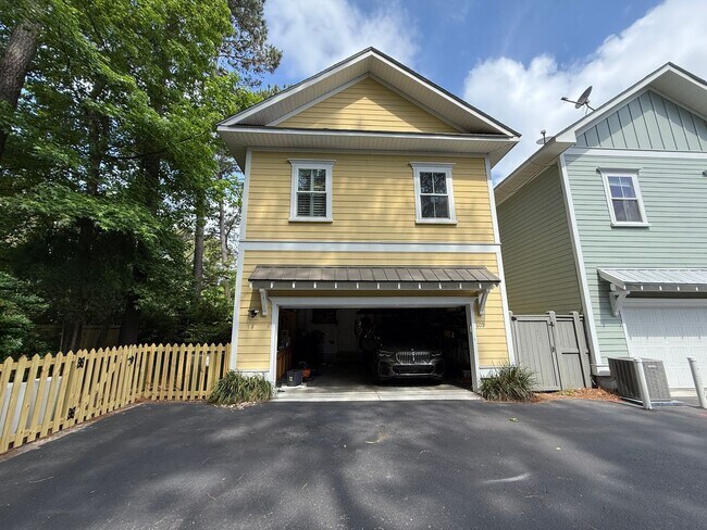 Foto del edificio - 3 Bedroom 2.5 Bath House in Moultrie Park ...