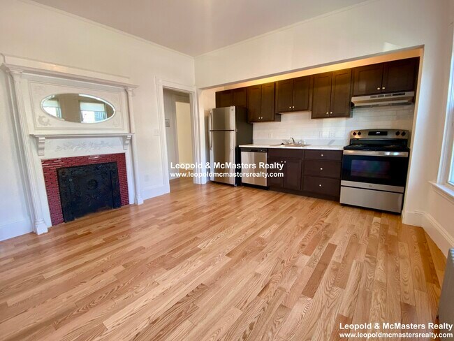 Foto del edificio - 368 Beacon St