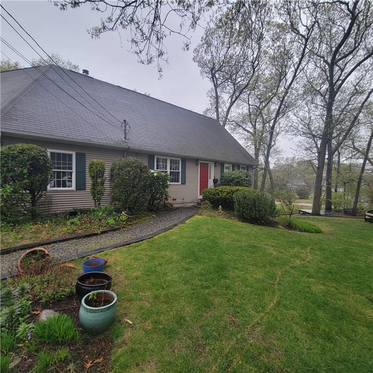 Primary Photo - 102 Clinton Dr