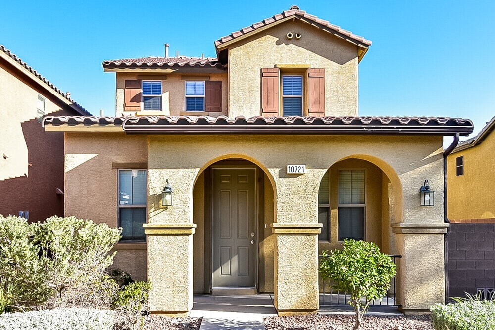 Foto principal - 10721 Mystic Shore Ave