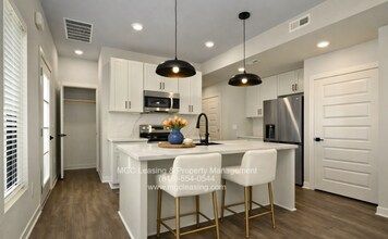 Building Photo - 277 Persimmon Rd