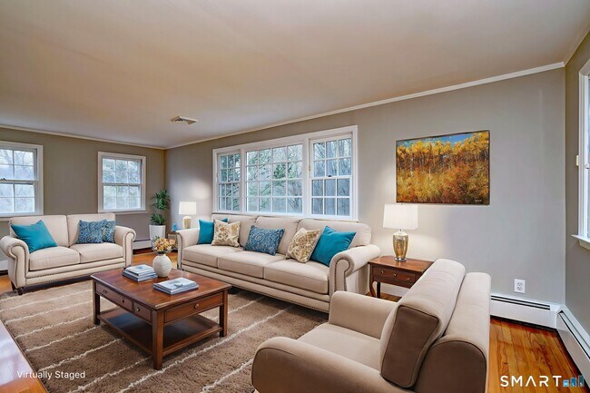 Foto del edificio - 25 Shelter Rock Rd