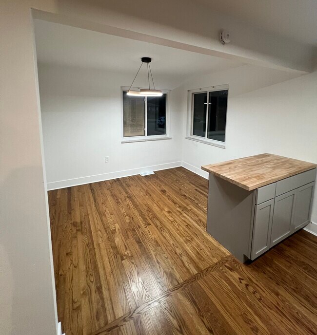 Foto del edificio - 3275 Gayway Ct