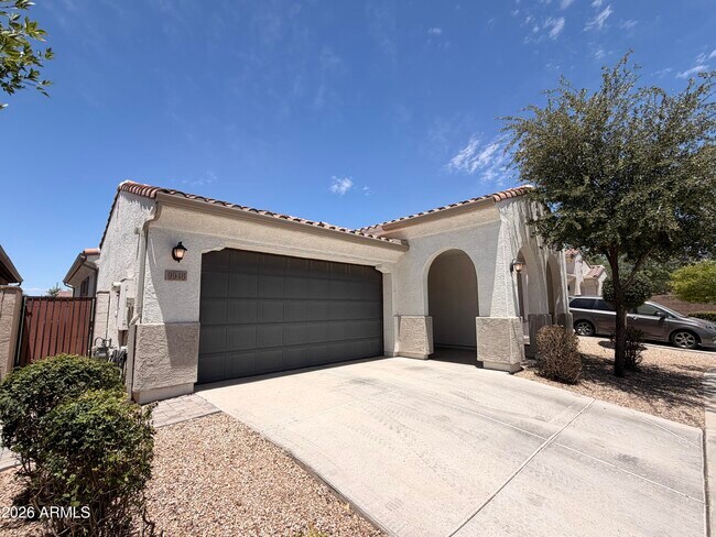 Foto del edificio - 9948 E Thornbush Ave