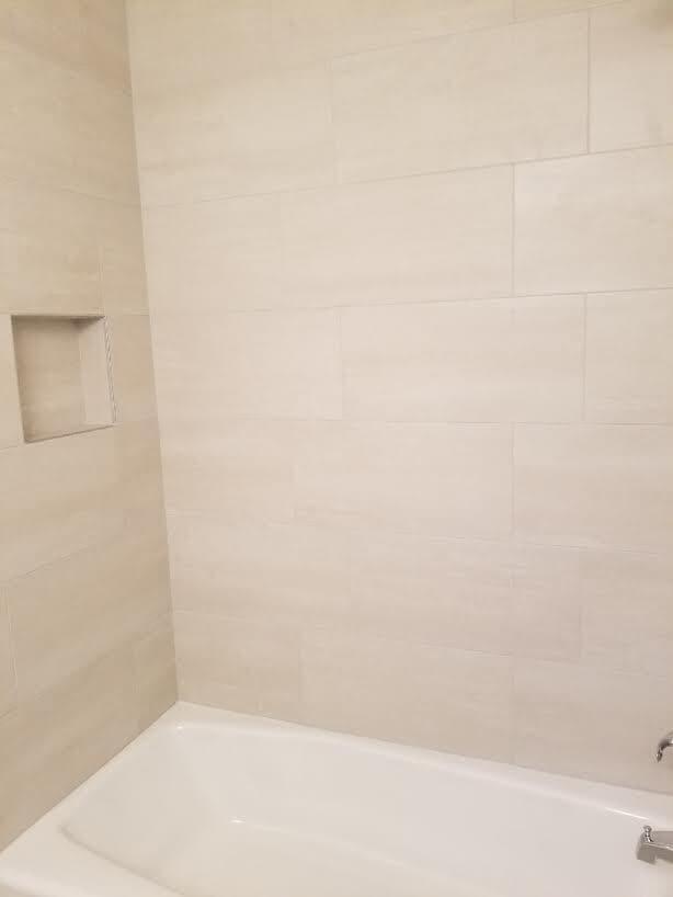 Building Photo - Avenue Walk Apartments