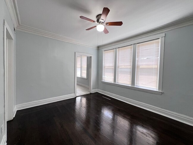 Building Photo - 8856 S Lowe Ave