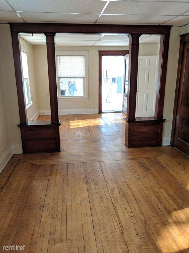 Foto del edificio - 134 N Carolina St