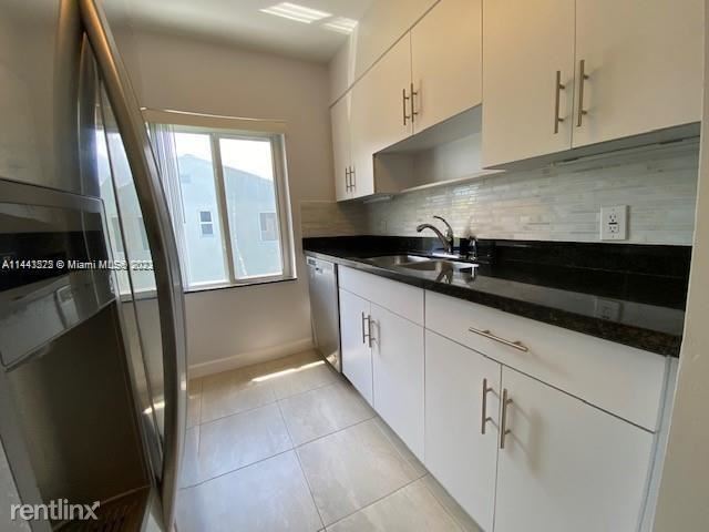Building Photo - 2 br, 1 bath House - 3433 SW 16th St  1 Bath