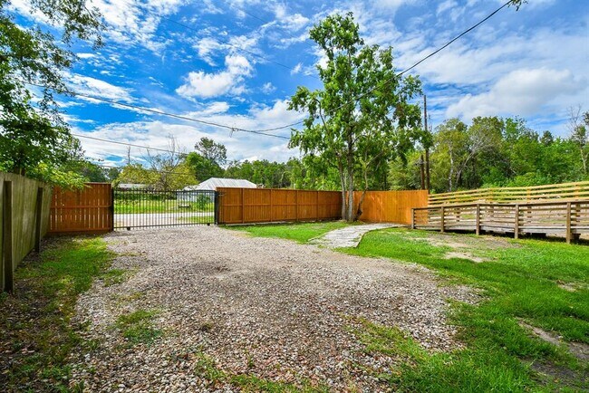 Building Photo - 14352 Haverty Dr