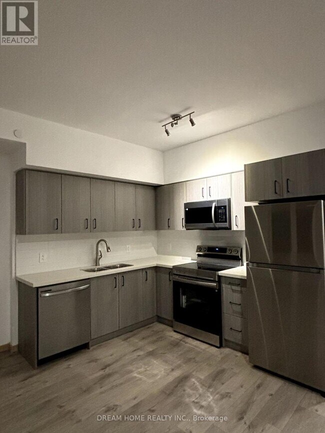 Photo du bâtiment - 3445-C33445 Sheppard Ave E