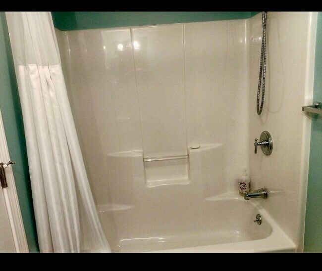 Foto del edificio - 47 Suffolk Ave