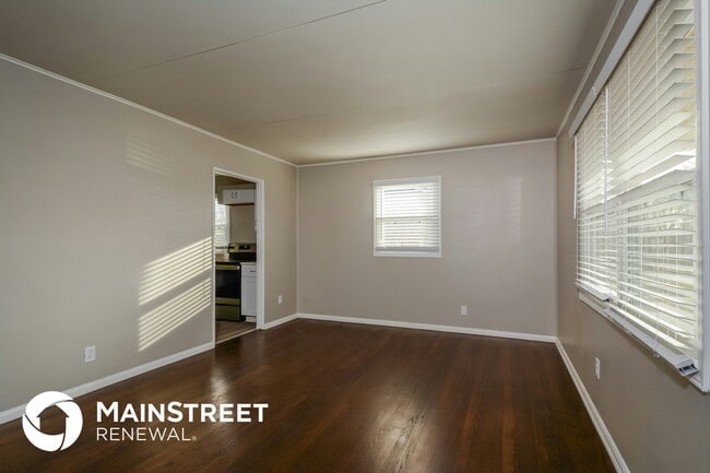 Foto del edificio - 2357 Englewood Ct