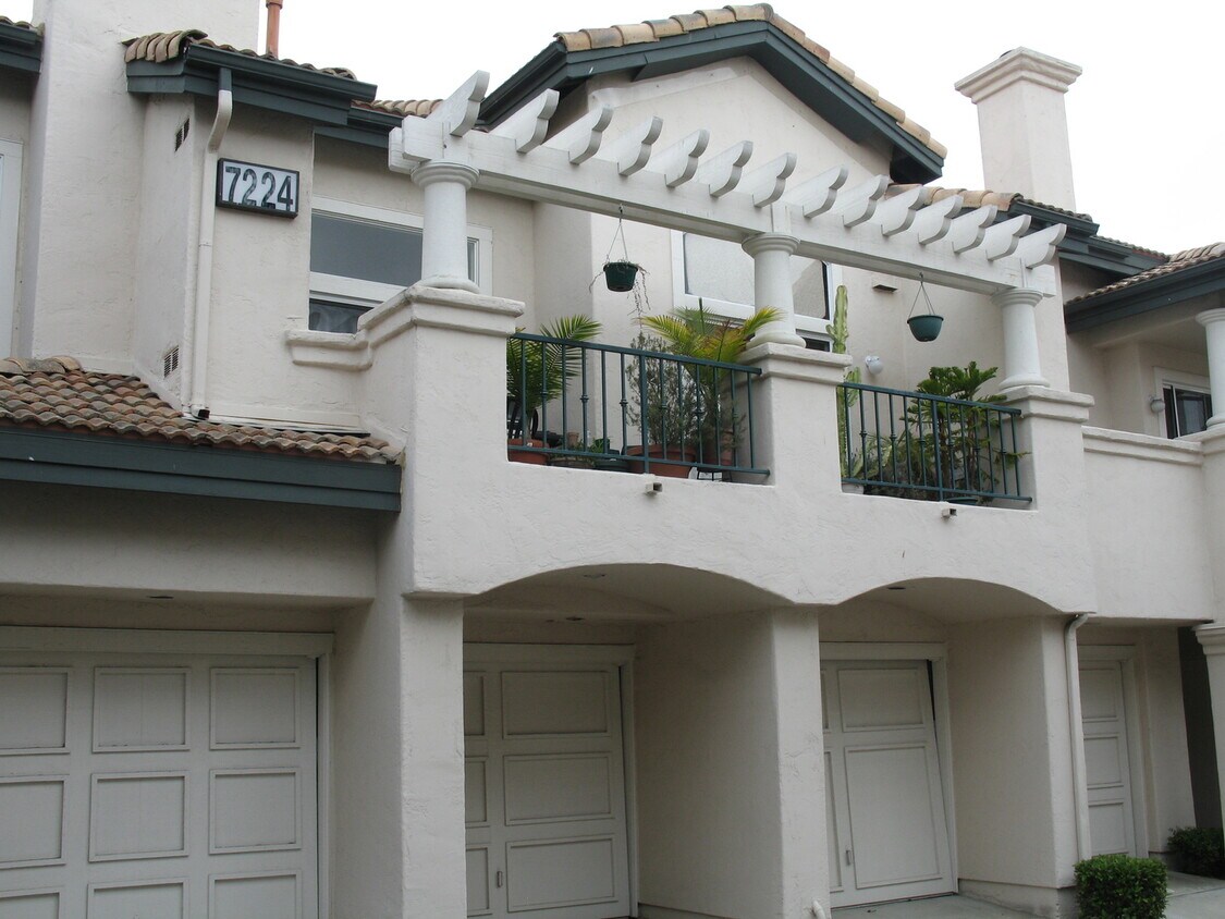 Primary Photo - Beautiful Updated La Jolla Condo